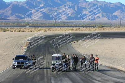 media/Dec-05-2024-Racers Edge (Thu) [[e102e0690b]]/1-Pits-Track Walk-Hawk/